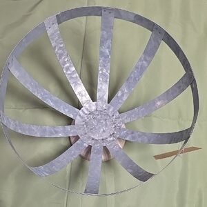 Decorative Farmhouse Metal Table Top Bowl